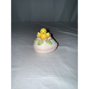 Dakin Easter 3.5" Baby Bird in Flower 2 Piece Trinket Box Egg Figurine 1984 VTG